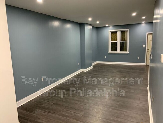Foto del edificio - 547 N Creighton St