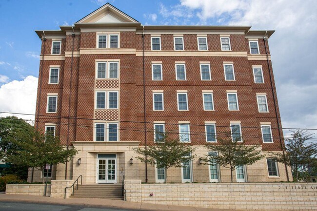 Foto del edificio - 210 10th St NE