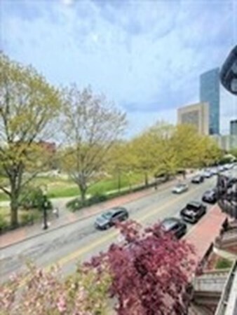 Foto del edificio - 207 W Newton St