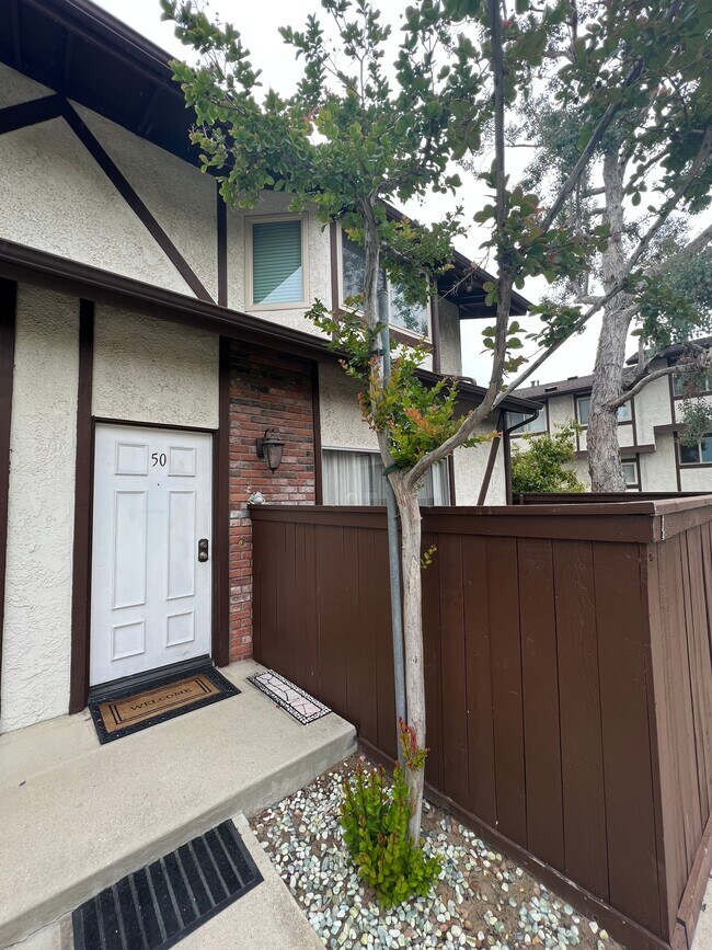 Foto del edificio - 10480 Sunland Blvd