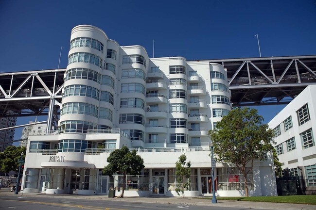 Building Photo - 38 Bryant St