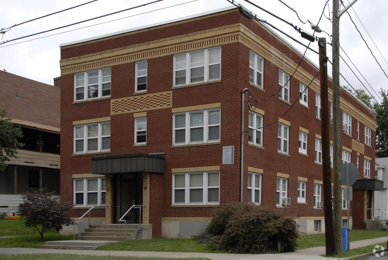 Primary Photo - 12 Grand Blvd