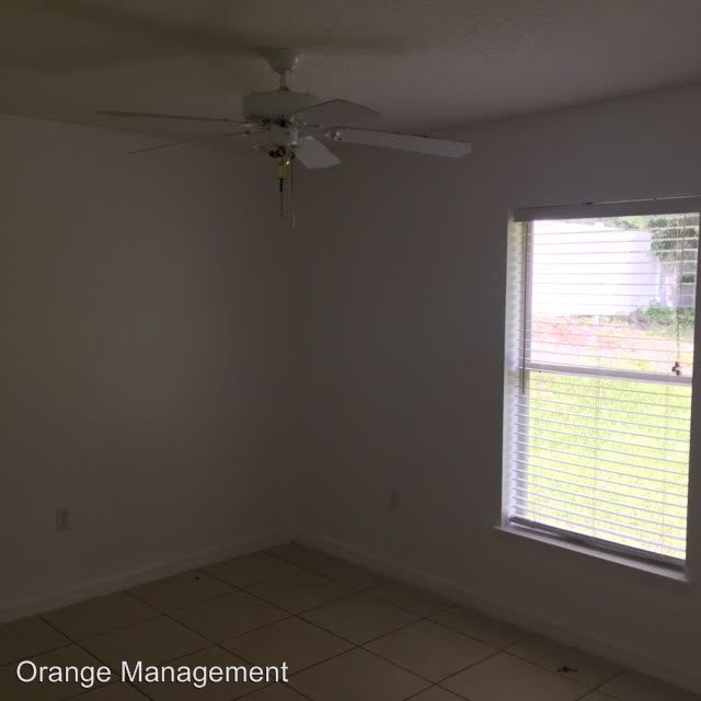 Building Photo - 980 Laurel Oaks Ln