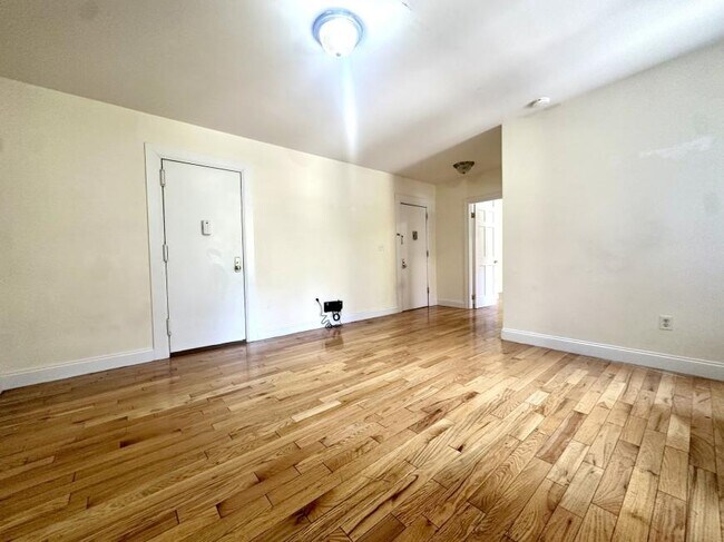 Foto del edificio - 1 bedroom in NEW YORK NY 10034