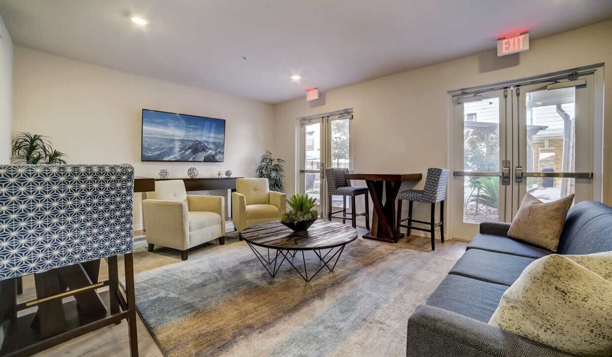 Foto principal - 5423 N Loop 1604 W