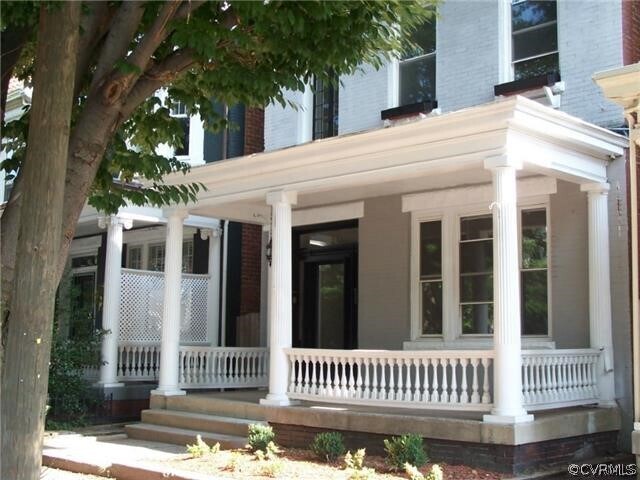 Primary Photo - 2110 Floyd Ave