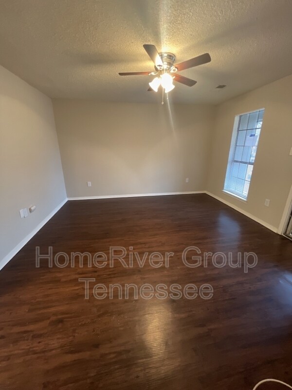 Building Photo - 6315 Heather Cove