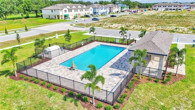 Building Photo - 4147 Collegiate Blvd