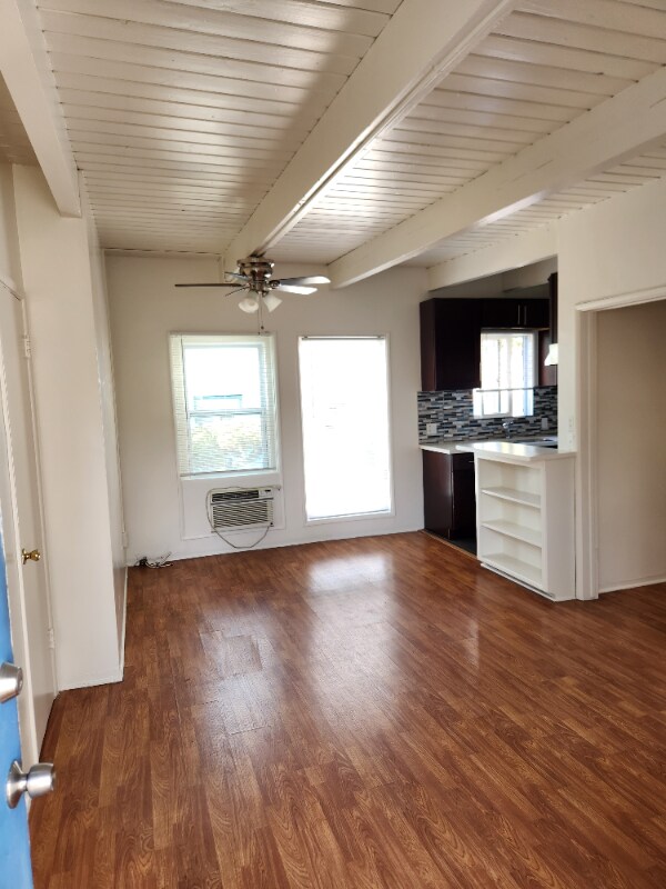 1909 Beachwood Dr Unit 19, Los Angeles, CA 90068 Room for Rent in Los