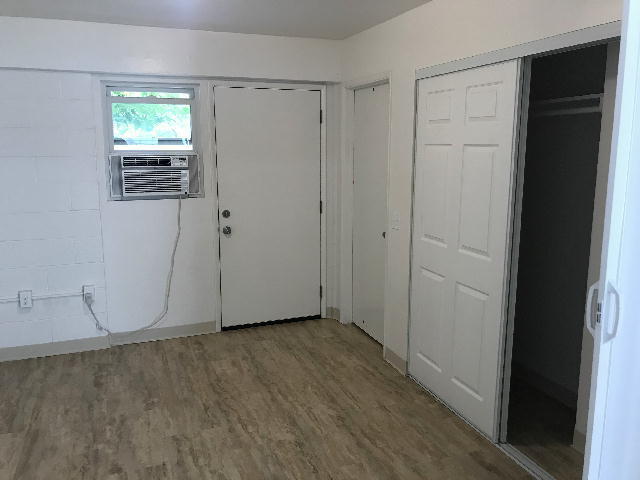 Building Photo - 1555 Wilder Ave