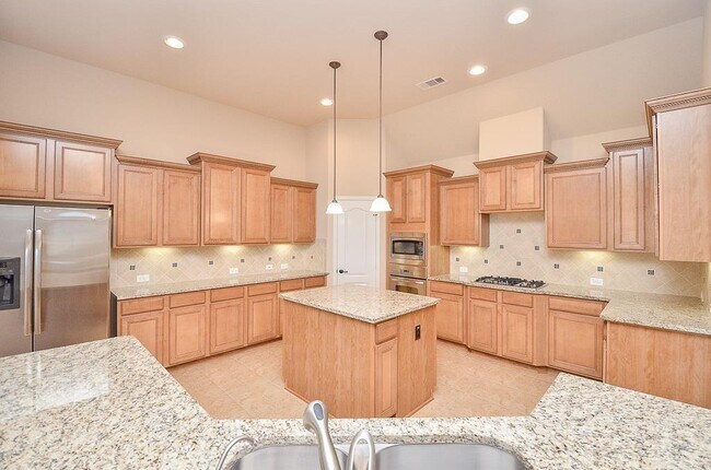 Foto del edificio - 2638 Pittsford St