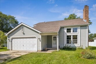 Building Photo - 870 Boxwood Dr