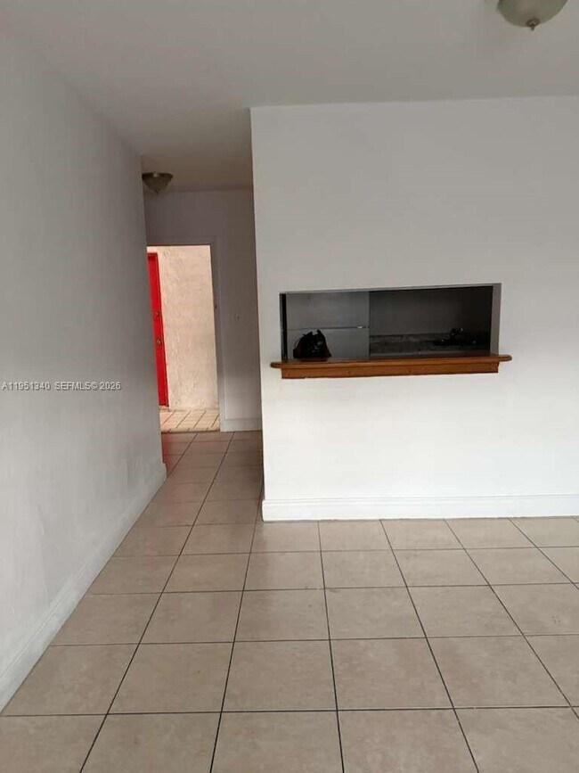 Foto del edificio - 4495 NW 9th St