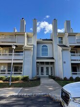 Building Photo - 201 Salem Ct