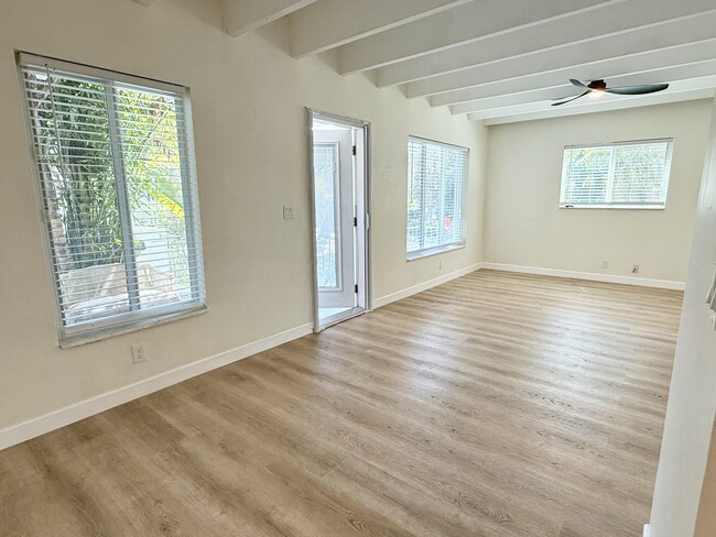 Foto del edificio - 1520 Lake Ave
