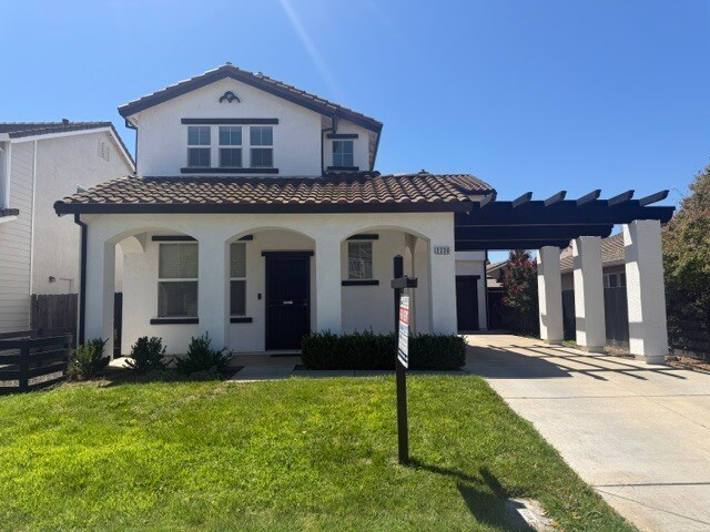 Foto del edificio - Gorgeous 3 Bedroom 2.5 Bathroom Plus Loft