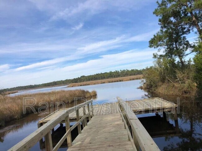 Foto del edificio - 2501 Bienville Blvd