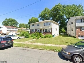 Building Photo - 710 Gates Terrace