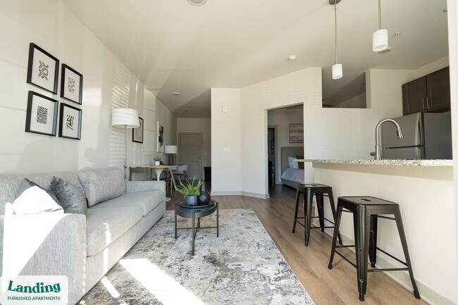 Foto del edificio - 340 W 25th St