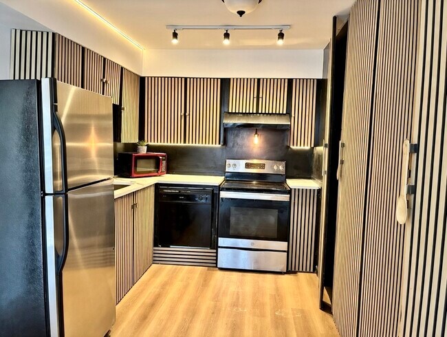 Foto del edificio - 17963 Amherst Ct