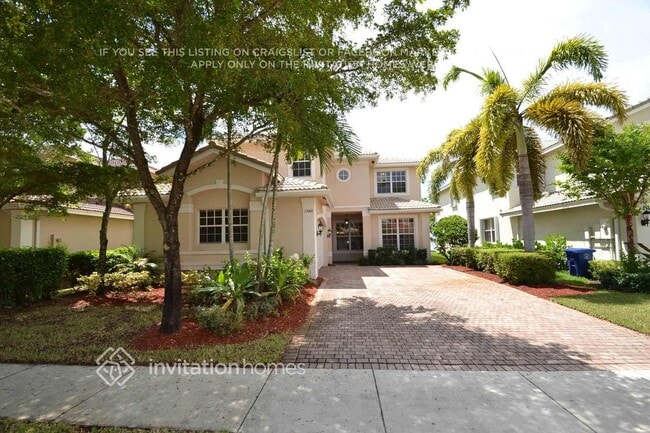 Building Photo - 17684 SW 47th St