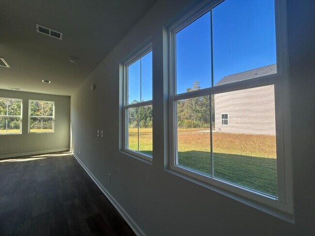 Photo - 762 Sturdy Root Pl House