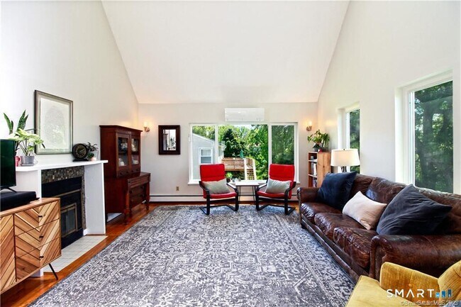 Building Photo - 299 Virgo Dr