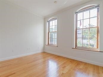 Foto del edificio - 421 Hanover St