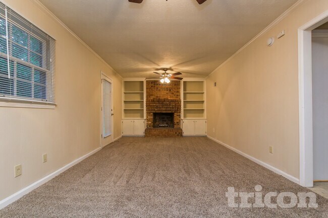 Foto del edificio - 1464 Yorkton Ct