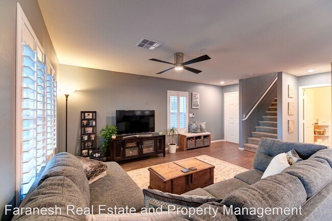 Foto del edificio - 2924 Tranquil Brook Ave