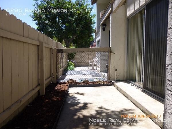 Foto principal - 6295 Rancho Mission Rd