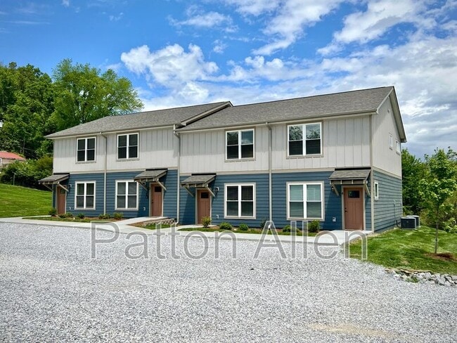 Building Photo - 21 Catawba Valley Ct