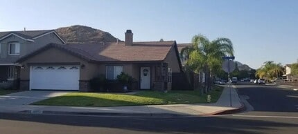 Building Photo - 1228 Lilac Ridge Dr