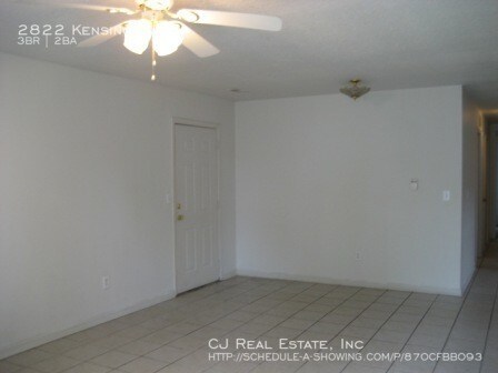 Building Photo - 2822 Kensington-