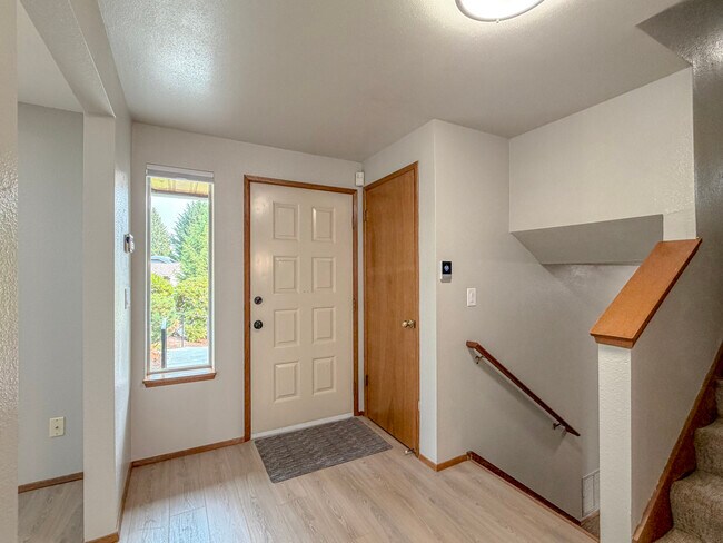 Foto del edificio - 3212 109th St SE
