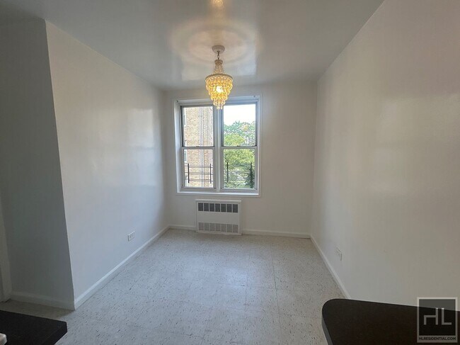 Foto del edificio - GRAND CENTRAL PARKWAY