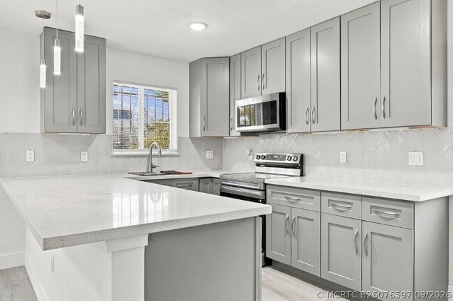 Foto del edificio - 4952 NW 21st Ave