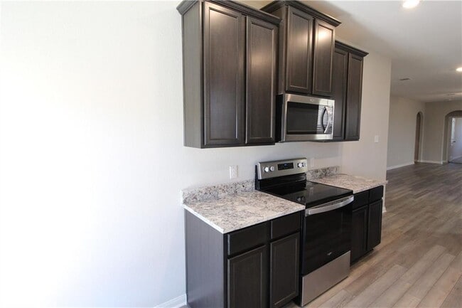 Building Photo - 509 Washington Dr
