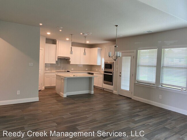 Building Photo - 3 br, 2 bath House - 108 Rosemary Drive