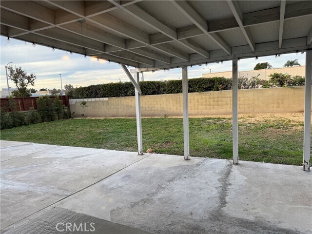 Foto del edificio - 19003 E Northam St