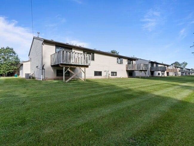 Foto del edificio - 3 Bedroom 2 Bath Townhome in Appleton