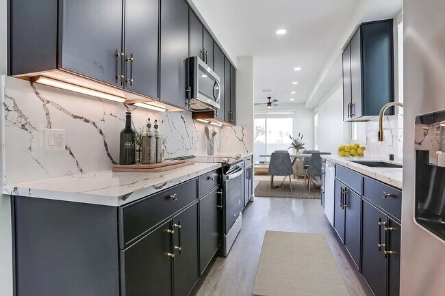 Foto del edificio - 1037 S Cleveland St