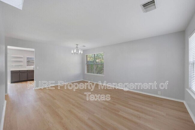 Foto del edificio - 906 Low Brim Cove