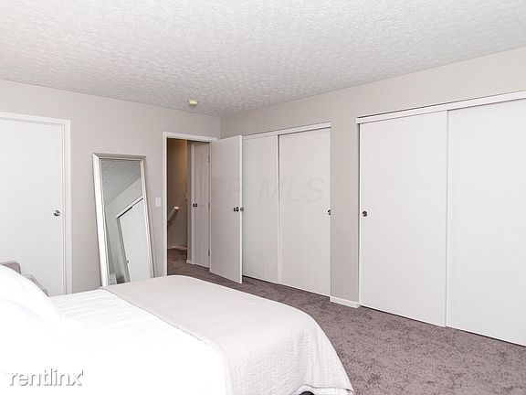 Building Photo - 2 br, 2 bath Condo - 6722 Hamler Dr