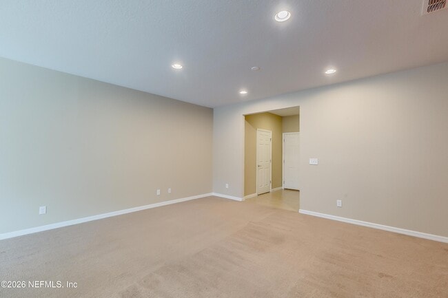 Building Photo - 7021 Buroak Ct