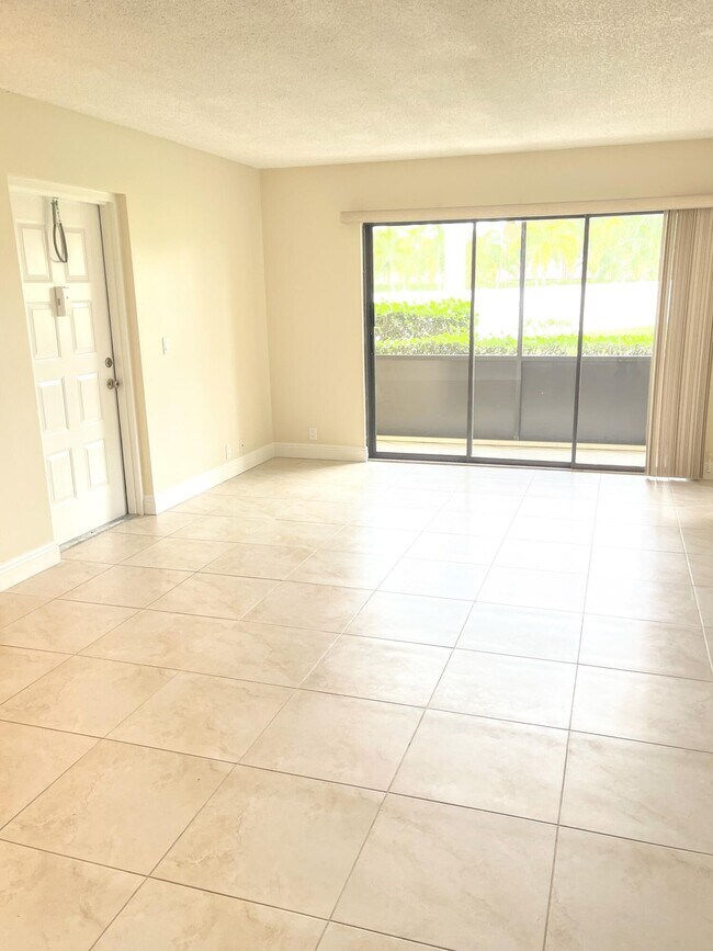 801 Sky Pine Way Unit F1, Greenacres, FL 33415 Condo for Rent in Greenacres, FL