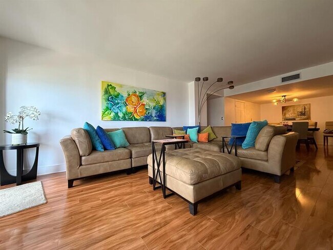 Foto del edificio - 5000 N Ocean Blvd