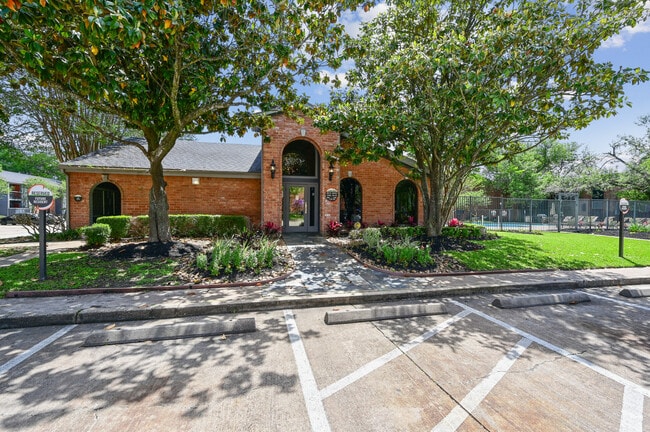 Building Photo - Carmel Creek