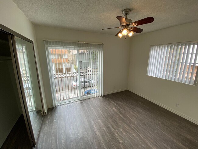 Foto del edificio - 3728 S Bentley Ave