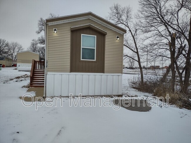 Building Photo - 8701 NE 107th Pl
